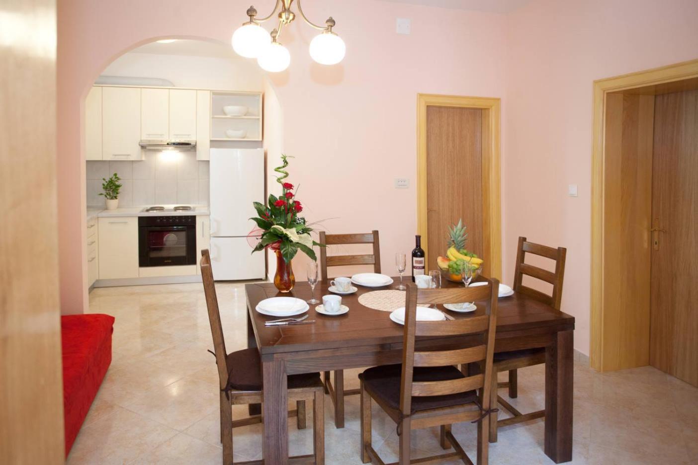 Apartments Beautiful Sandy Beach Σπλιτ Εξωτερικό φωτογραφία