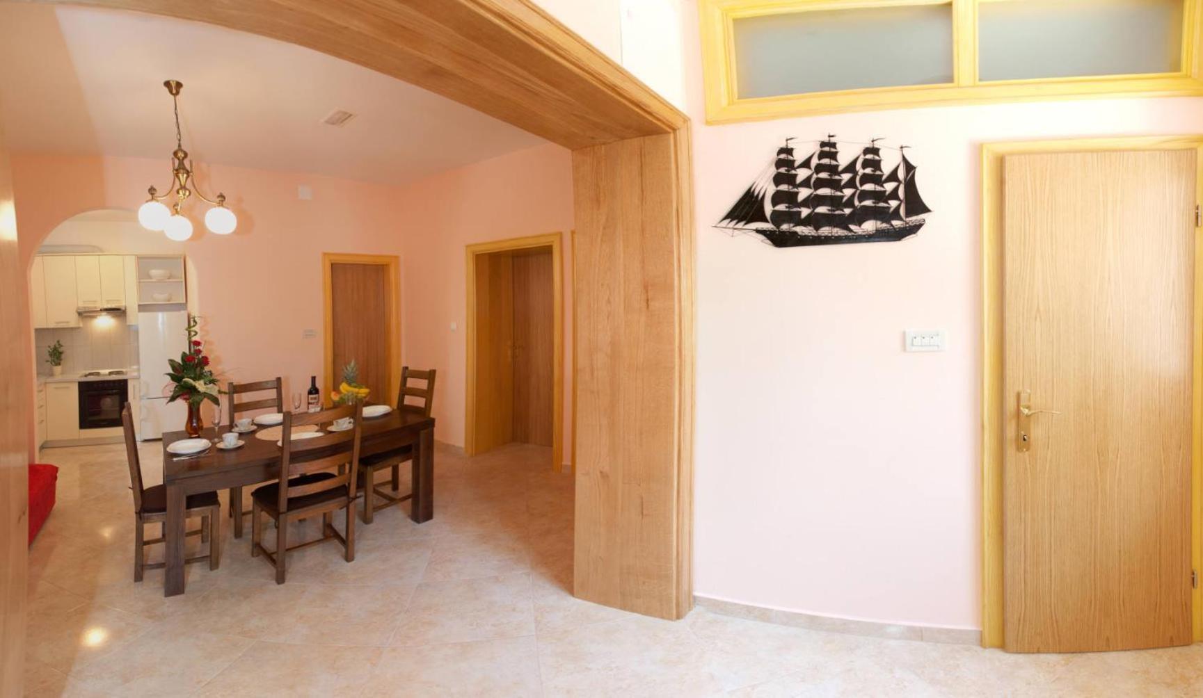 Apartments Beautiful Sandy Beach Σπλιτ Εξωτερικό φωτογραφία