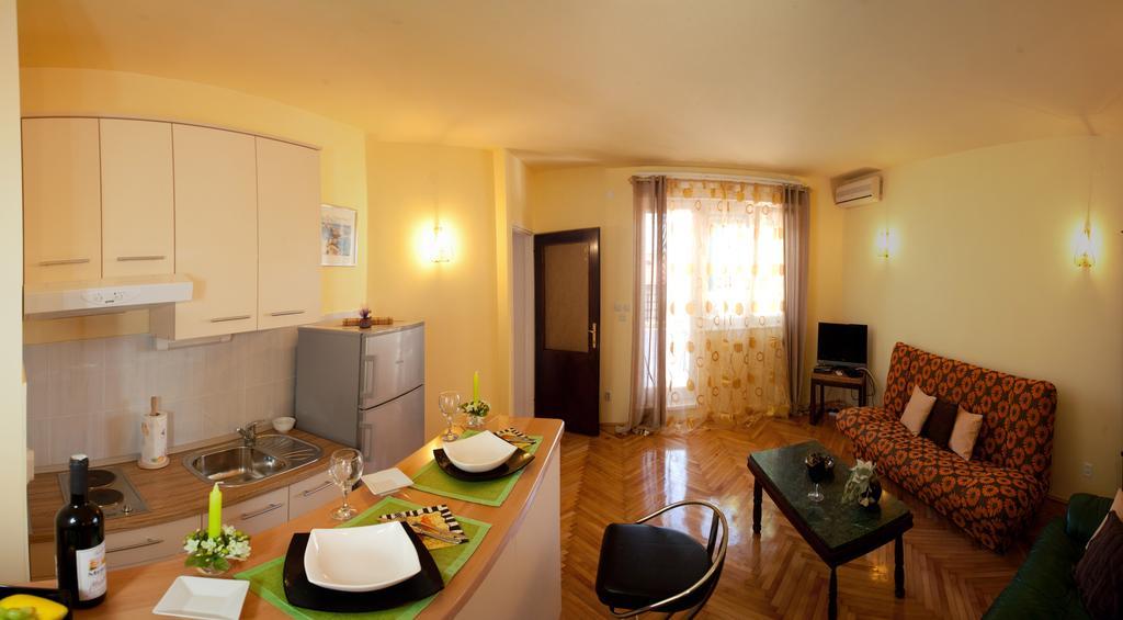 Apartments Beautiful Sandy Beach Σπλιτ Δωμάτιο φωτογραφία