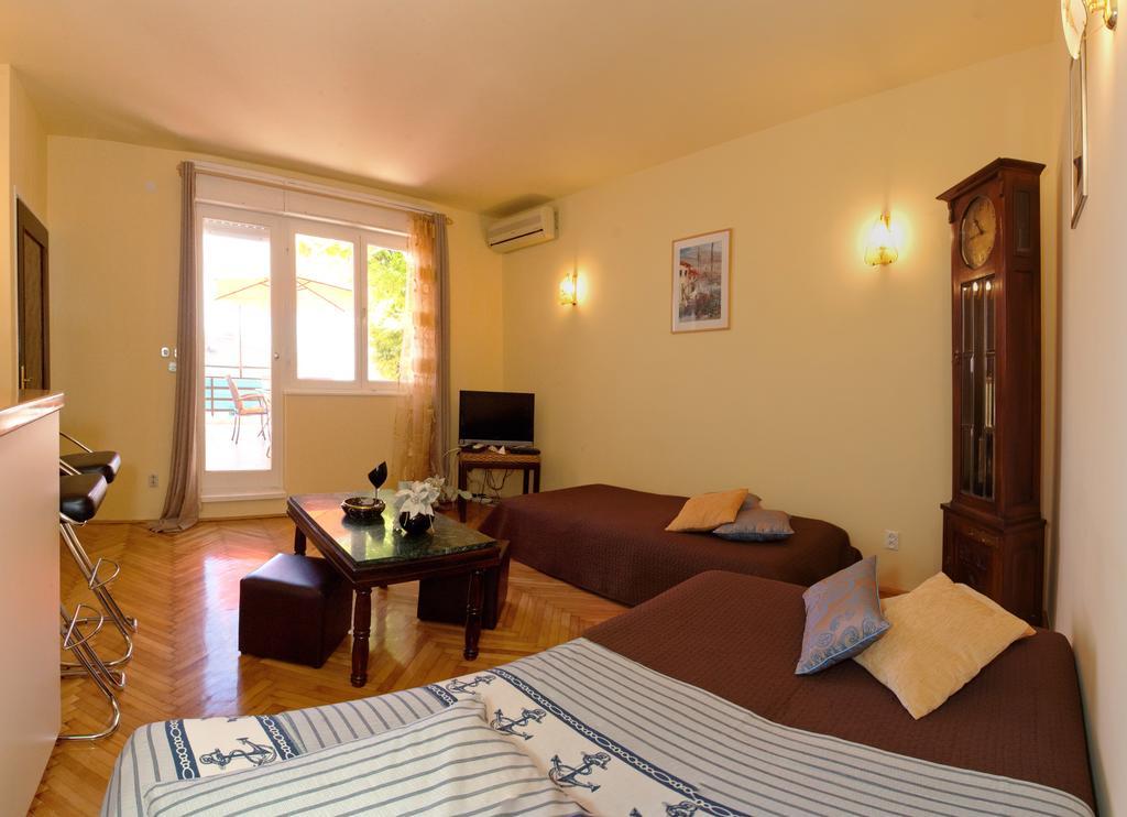 Apartments Beautiful Sandy Beach Σπλιτ Εξωτερικό φωτογραφία